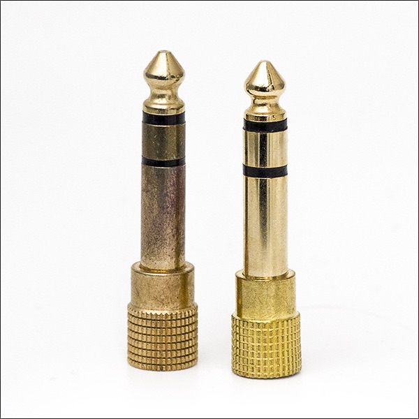 Bits of Metal - Headphone Jacks