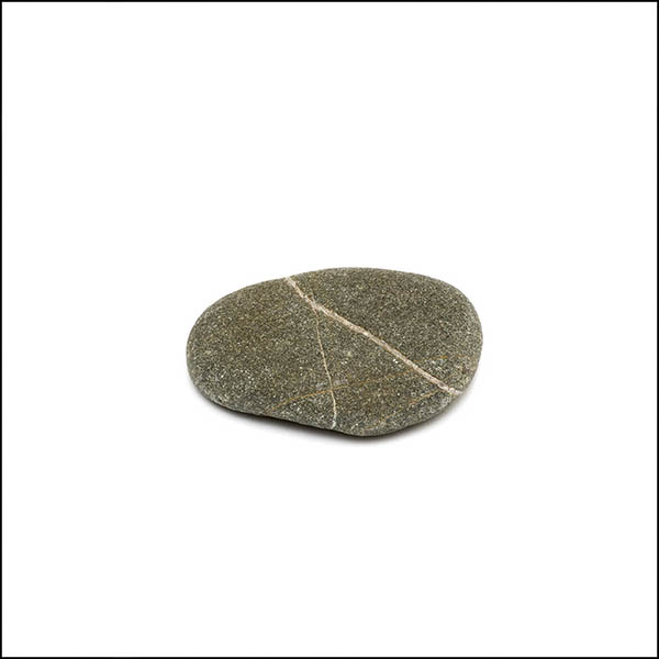 Pebble - uneven oval, warm grey, single white diagonal stripe