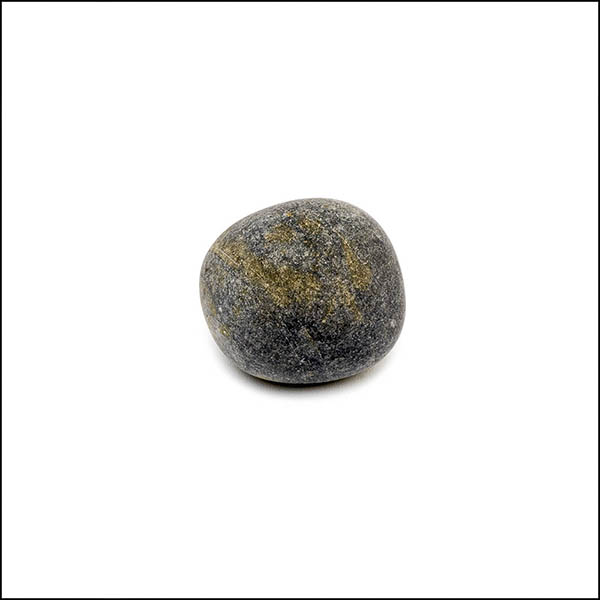 Pebble - round, mottled cool grey, golden brown markings